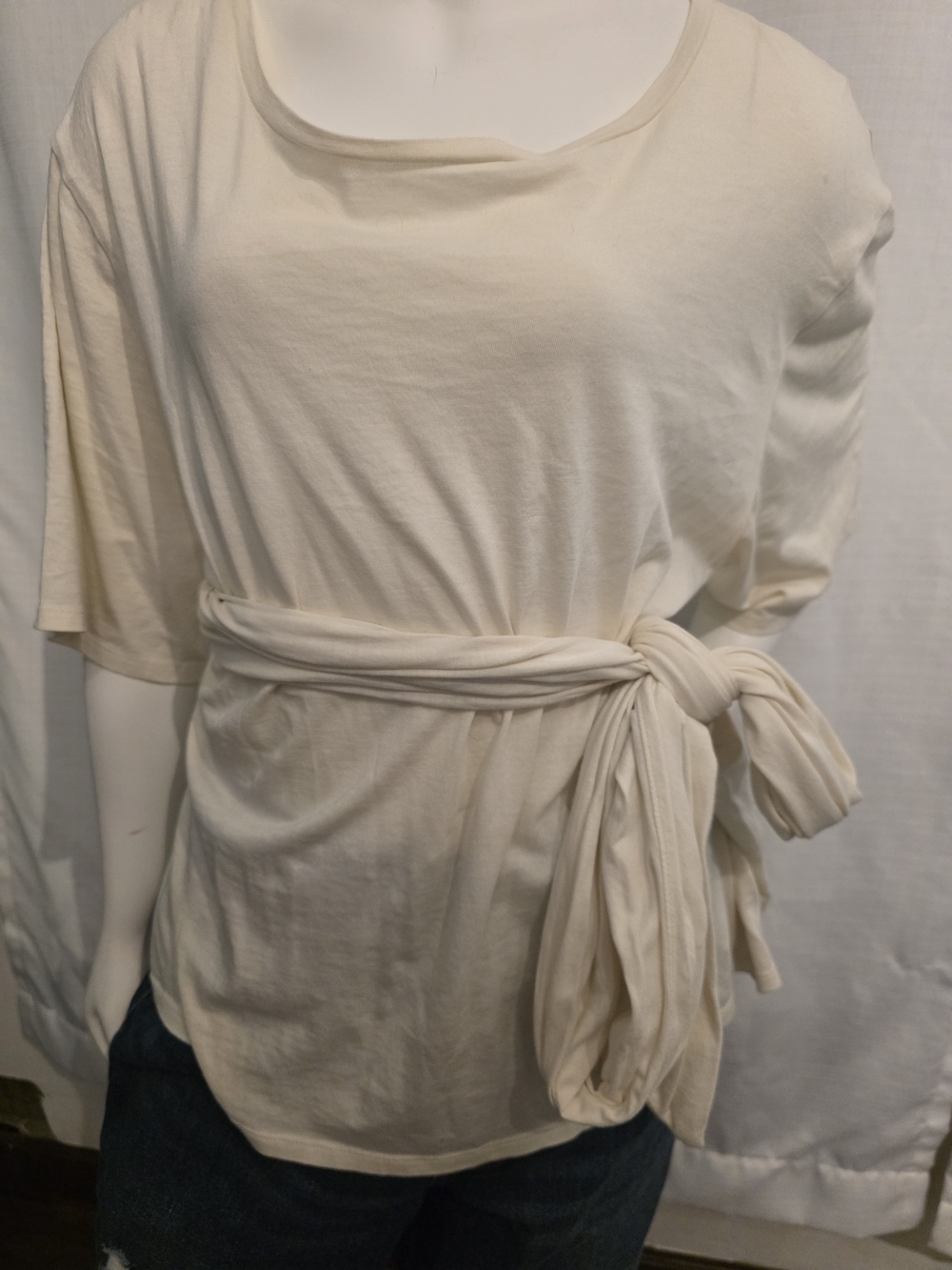 Express Cream Short-Sleeve Tie-Waist Top